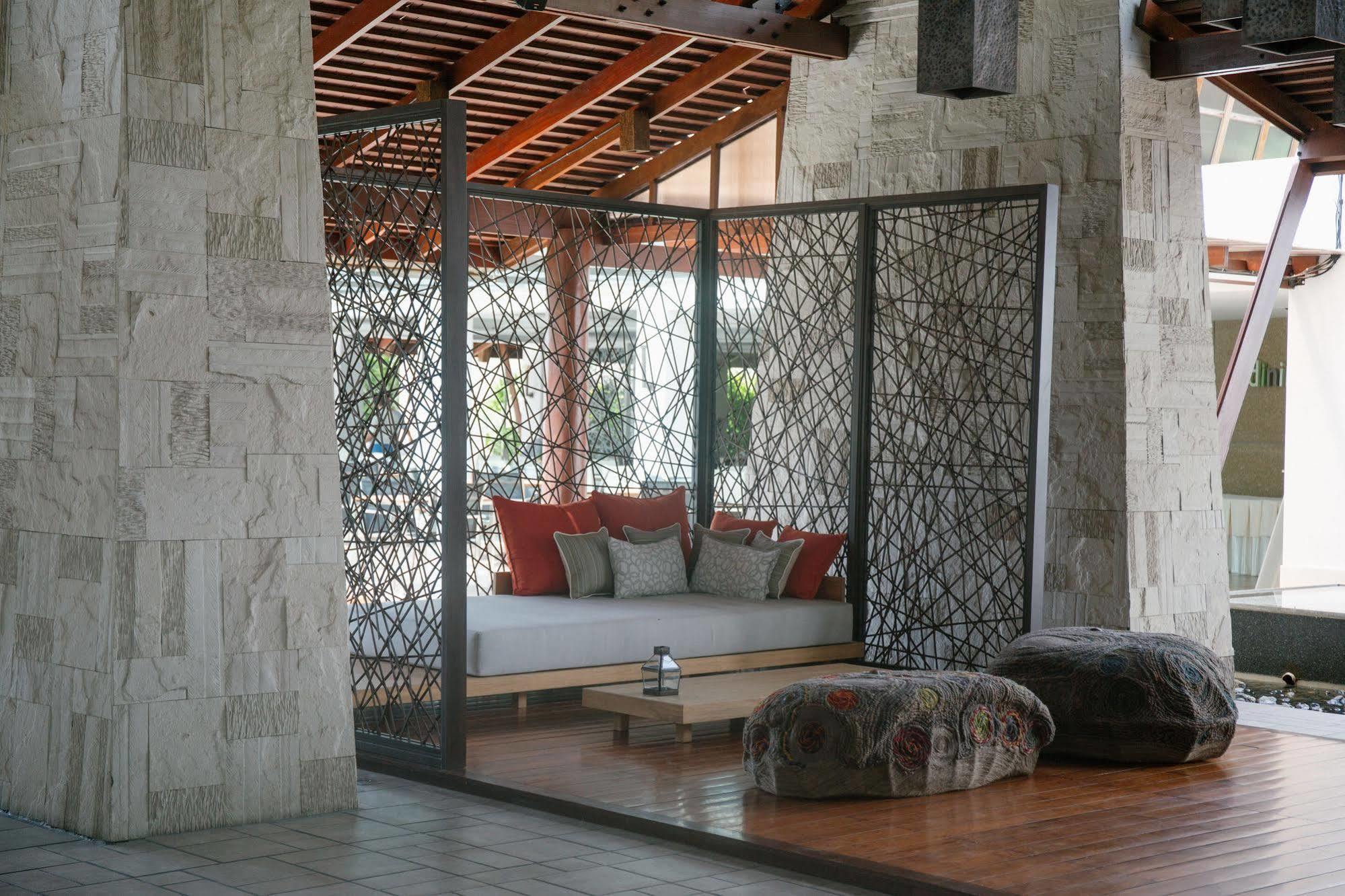 Veranda Pool Villas & Suite Cha-Am Exterior photo
